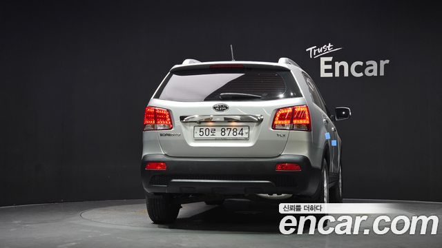 Kia Sorento Diesel 2.0 2WD TLX High-Deluxe — пробег 155 257 км — фото 4 из 5