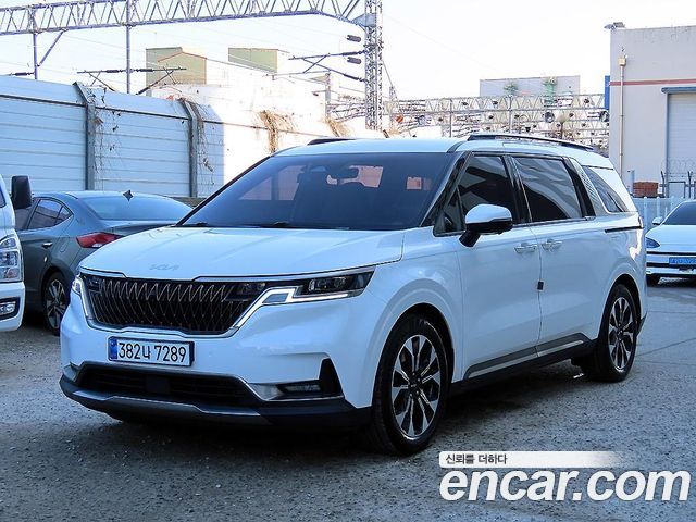 Kia Carnival 9-Seater Noblesse — пробег 92 700 км — фото 2 из 5