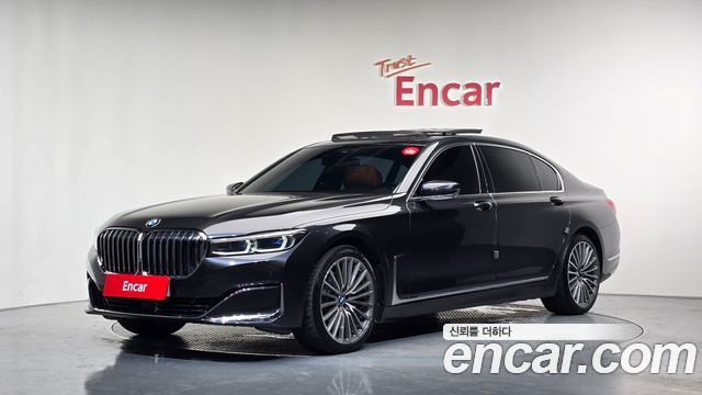 BMW 7-Series 740Li xDrive Design Pure Excellence — пробег 135 009 км — фото 1 из 5