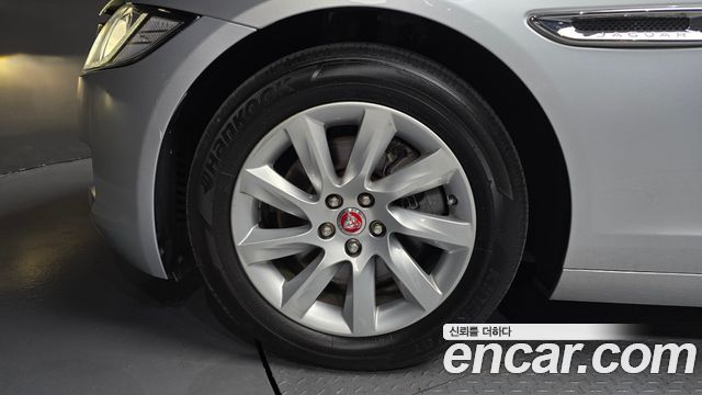 Jaguar XF из Кореи Encar