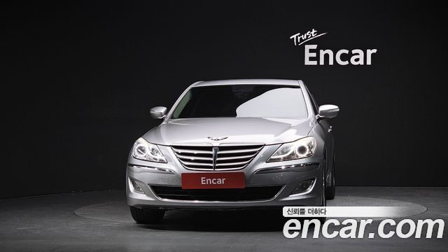 Hyundai Genesis из Кореи Encar