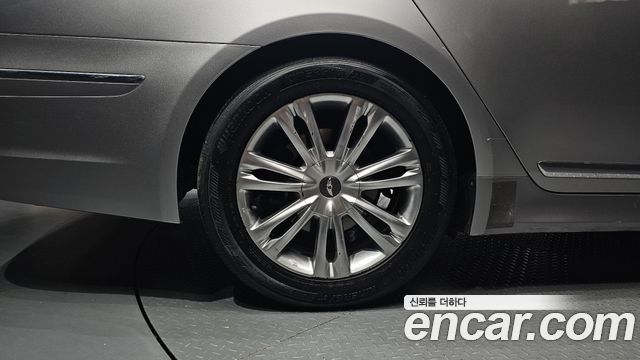 Hyundai Genesis из Кореи Encar