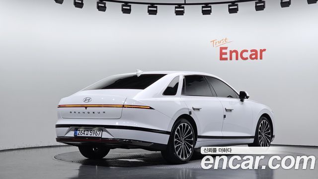 Hyundai Grandeur из Кореи Encar