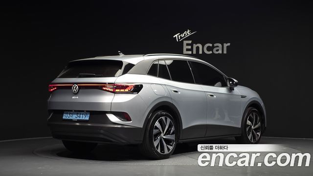 Volkswagen ID.4 Pro — пробег 72 689 км — фото 2 из 5