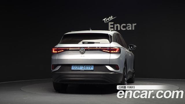Volkswagen ID.4 Pro — пробег 72 689 км — фото 4 из 5