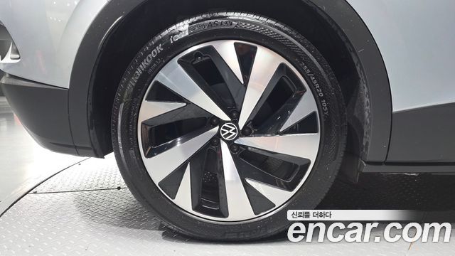 Volkswagen ID.4 Pro — пробег 72 689 км — фото 5 из 5