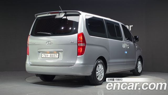 Hyundai Starex 12-Seater Wagon Modern — пробег 145 713 км — фото 2 из 5