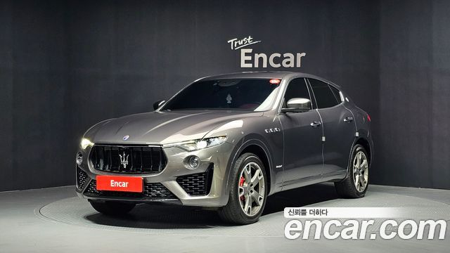 Maserati Levante из Кореи Encar