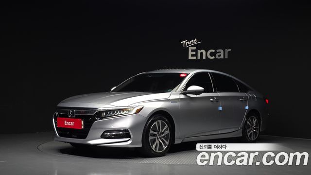 Honda Accord 2.0 Hybrid Touring — пробег 147 618 км — фото 1 из 5