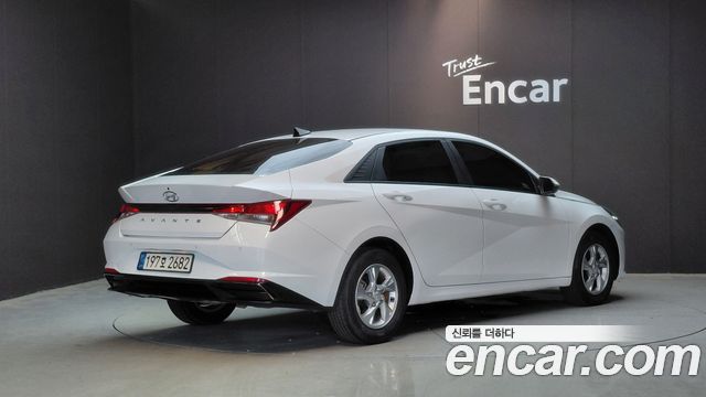 Hyundai AVANTE из Кореи Encar