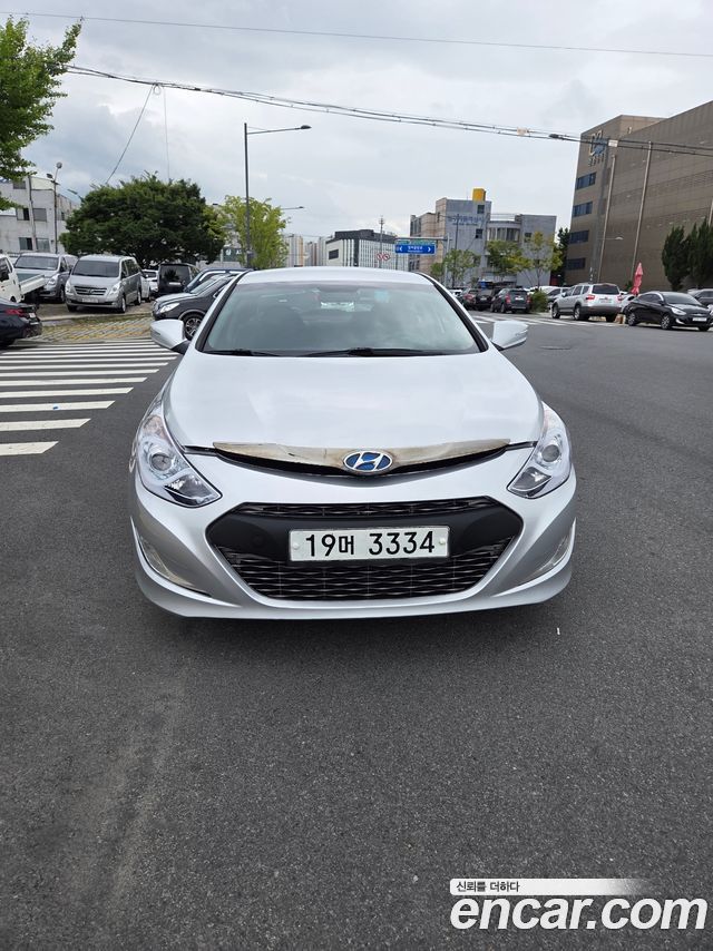 Hyundai Sonata 2.0 Premier — пробег 136 826 км — фото 1 из 5