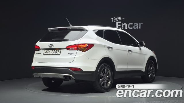 Hyundai Santafe Diesel(e-VGT) 2.0 4WD Exclusive — пробег 127 874 км — фото 2 из 5