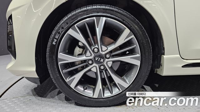 Kia morning Signature Edge-UP — пробег 32 790 км — фото 5 из 5