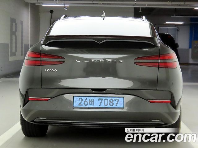 Genesis GV60 Standard AWD — пробег 25 182 км — фото 3 из 5