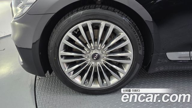 Kia K9 из Кореи Encar