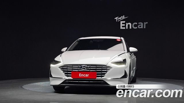 Hyundai Sonata Premium — пробег 153 839 км — фото 3 из 5