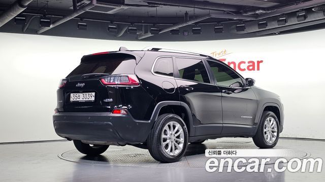 Jeep Cherokee 2.4 Longitude High AWD — пробег 168 410 км — фото 2 из 5
