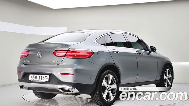 Mercedes-Benz GLC-Class GCL300 4MATIC Coupe — пробег 112 584 км — фото 4 из 5