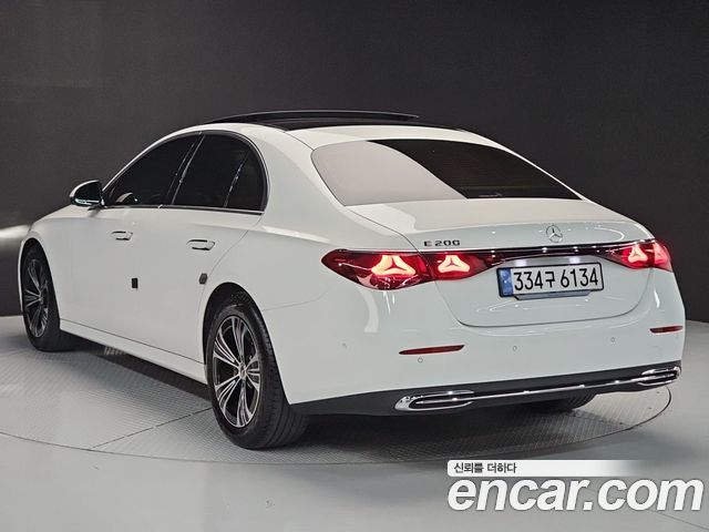 Mercedes-Benz E-Class из Кореи Encar