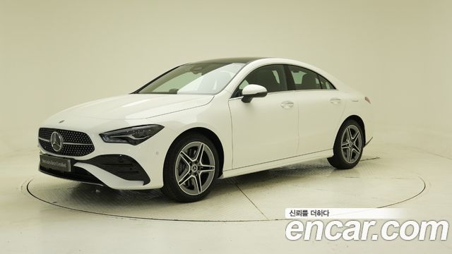 Mercedes-Benz CLA-Class CLA250 4MATIC — пробег 228 км — фото 1 из 5