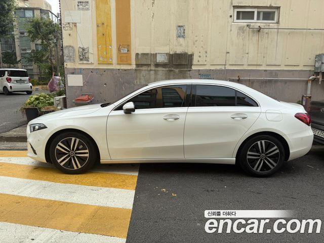 Mercedes-Benz A-Class A220 Sedan — пробег 77 327 км — фото 2 из 5