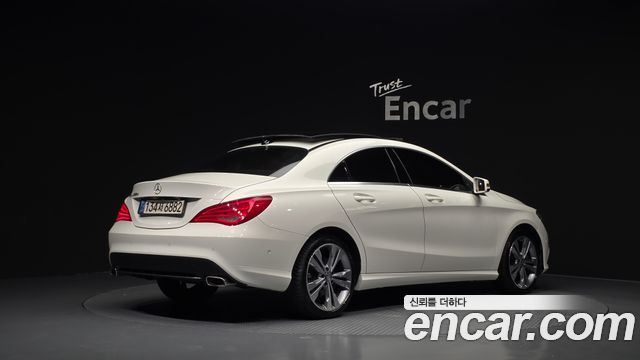 Mercedes-Benz CLA-Class CLA200 d — пробег 71 591 км — фото 2 из 5