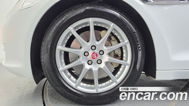 Jaguar XJ из Кореи Encar