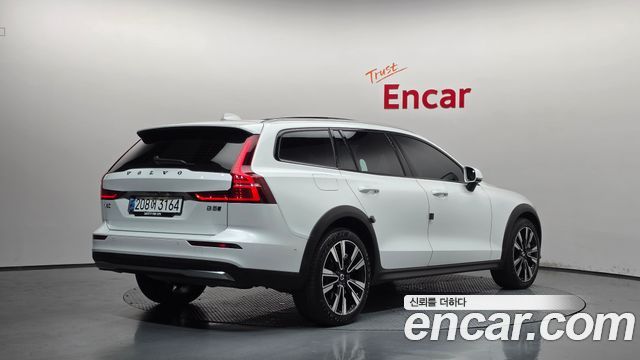 Volvo V60 из Кореи Encar