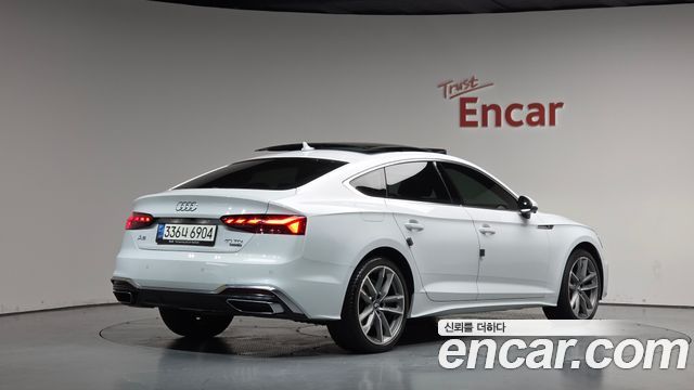 Audi A5 40 TDI Quattro Premium Sportback — пробег 31 087 км — фото 2 из 5