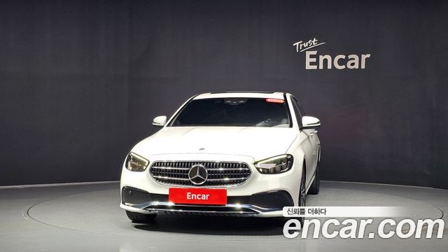 Mercedes-Benz E-Class из Кореи Encar