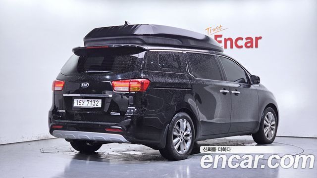 Kia Carnival 9-seater Hi-Limousine Prestige High roof — пробег 188 551 км — фото 2 из 5