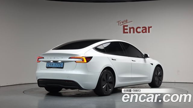 Tesla Model 3 RWD — пробег 26 722 км — фото 2 из 5