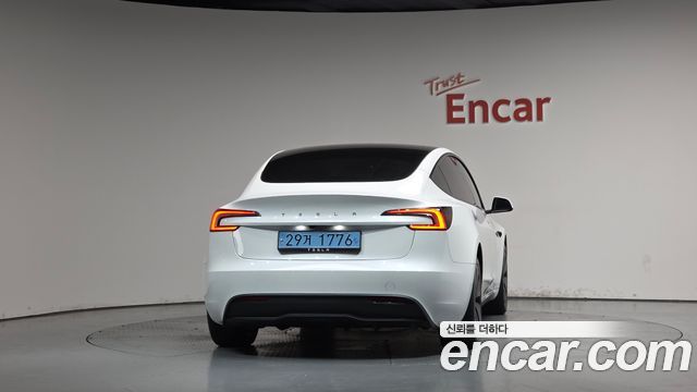 Tesla Model 3 RWD — пробег 26 722 км — фото 4 из 5