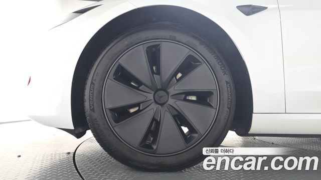 Tesla Model 3 RWD — пробег 26 722 км — фото 5 из 5