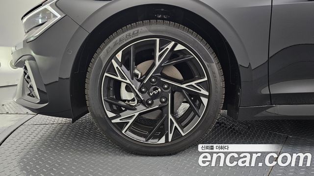 Kia K5 из Кореи Encar