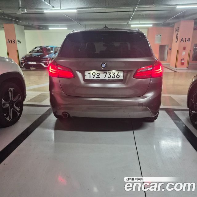 BMW 2-Series Luxury — пробег 134 102 км — фото 4 из 5