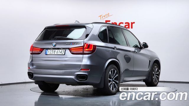 BMW X5 xDrive M50d — пробег 140 831 км — фото 2 из 5