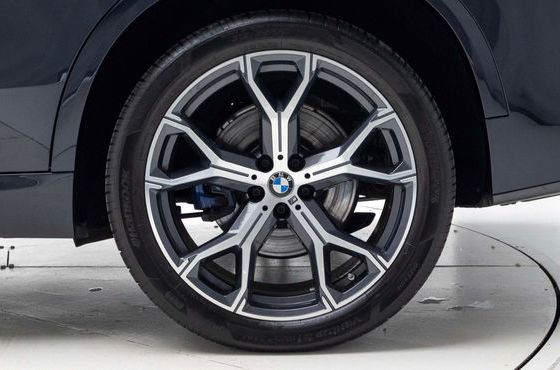 BMW X5 xDrive 40i M Sport — пробег 68 600 км — фото 5 из 5