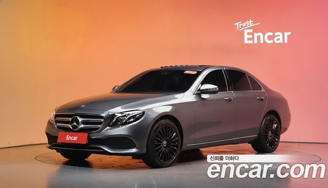 Mercedes-Benz E-Class из Кореи Encar