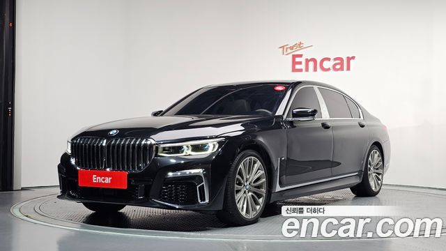 BMW 7-Series 750Li xDrive Luxury — пробег 168 275 км — фото 1 из 5
