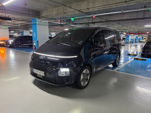 Hyundai Staria Tourer 9-Seater Modern — пробег 95 689 км — фото 2 из 5