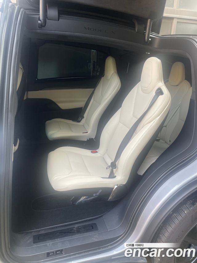 Tesla Model X из Кореи Encar