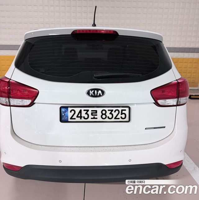Kia Carens Diesel 2.0 VGT GX Deluxe — пробег 240 500 км — фото 4 из 5