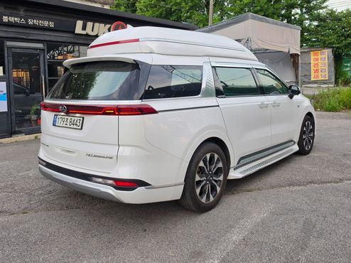 Kia Carnival Gasoline 9-Seater Hi-Limousine Signature — пробег 180 000 км — фото 4 из 5