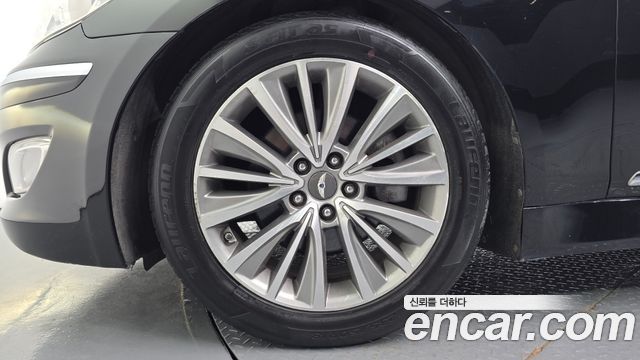 Hyundai Genesis из Кореи Encar