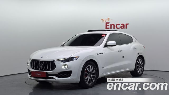 Maserati Levante из Кореи Encar