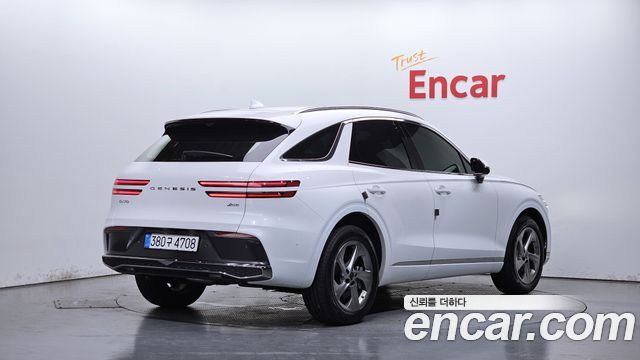 Genesis GV70 2.5T Gasoline AWD — пробег 22 639 км — фото 2 из 5