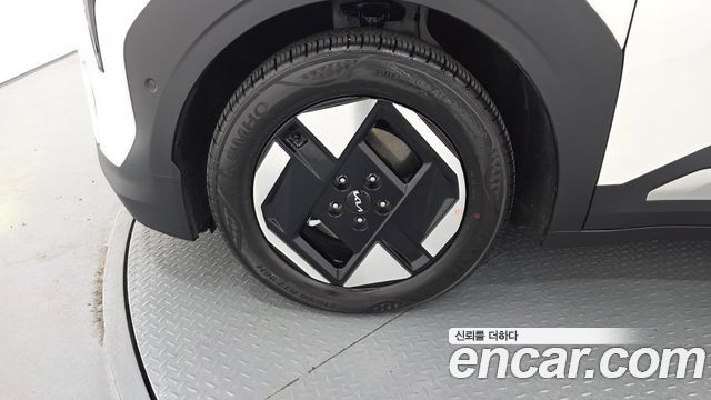 Kia EV3 из Кореи Encar