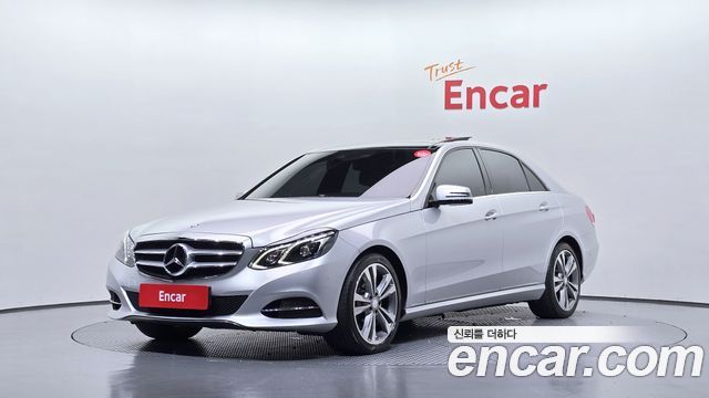Mercedes-Benz E-Class E300 4MATIC Avantgarde — пробег 74 744 км — фото 1 из 5