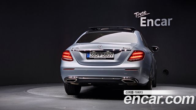 Mercedes-Benz E-Class из Кореи Encar